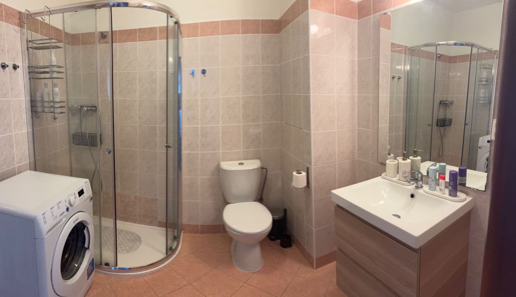 Pronájem bytu 1+kk 35 m², Roztocká, Úholičky, Středočeský kraj Pronájem bytu 1+kk 35 m², Roztocká, Úholičky, Středočeský kraj