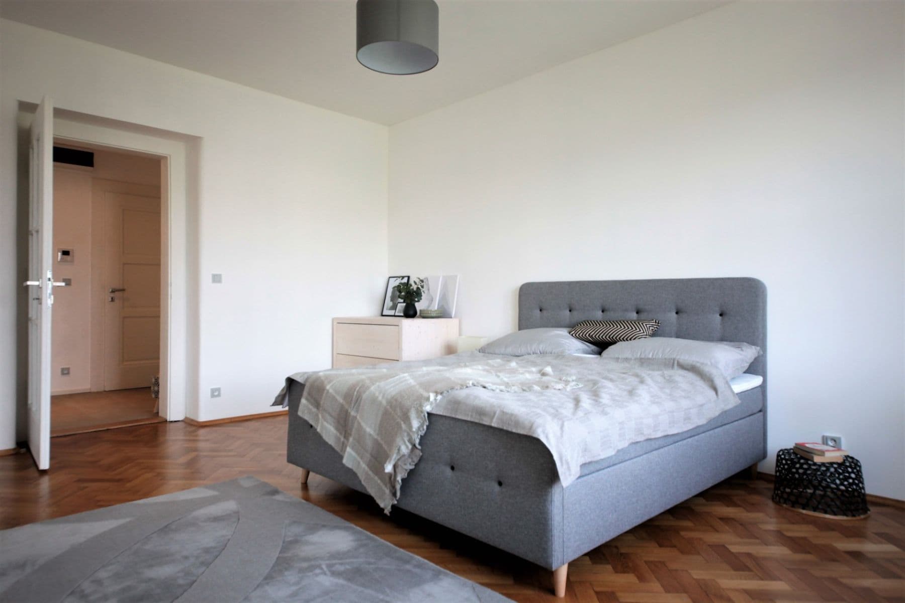Pronájem bytu 2+kk 60 m², Moskevská, Praha, Praha Pronájem bytu 2+kk 60 m², Moskevská, Praha, Praha