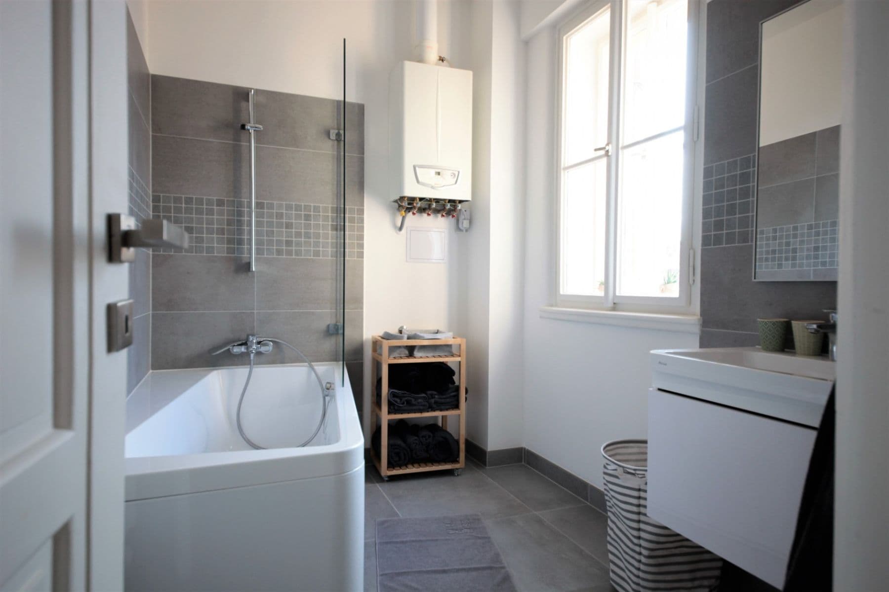Pronájem bytu 2+kk 60 m², Moskevská, Praha, Praha Pronájem bytu 2+kk 60 m², Moskevská, Praha, Praha