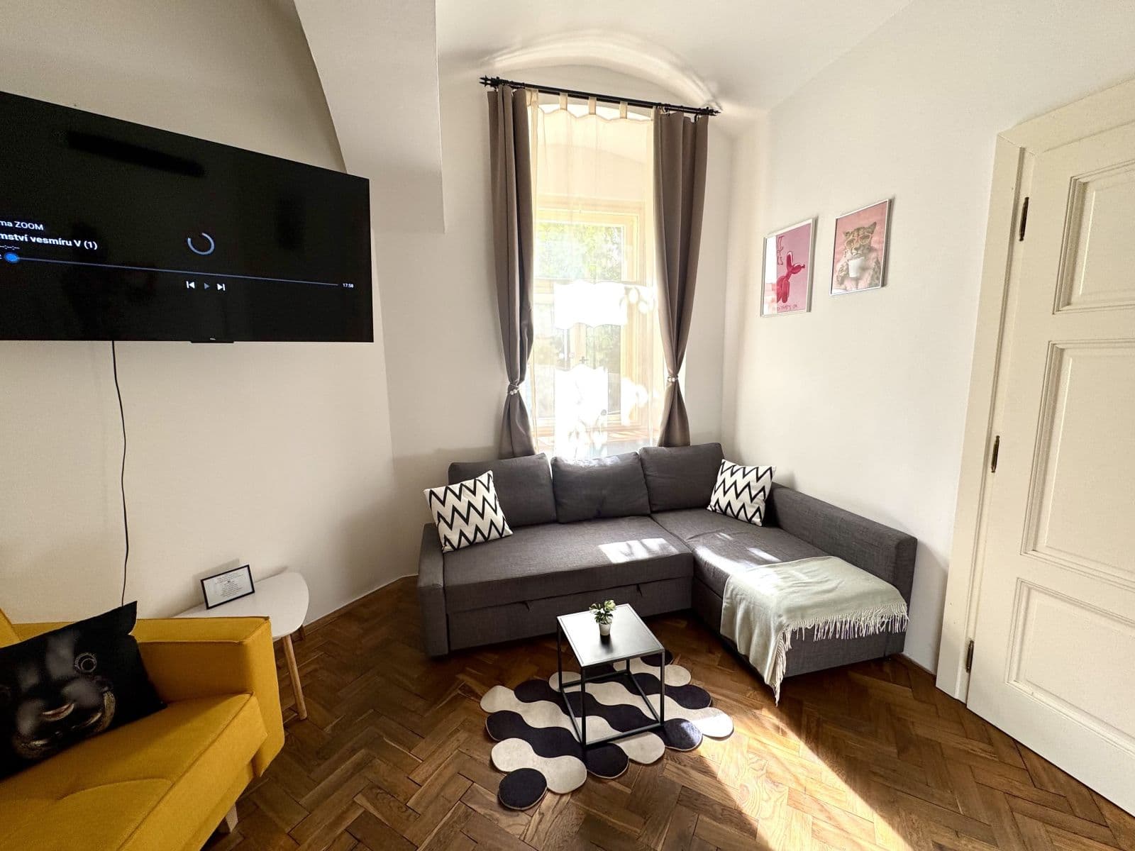 Pronájem bytu 90 m², Navrátilova, Praha, Praha Pronájem bytu 90 m², Navrátilova, Praha, Praha
