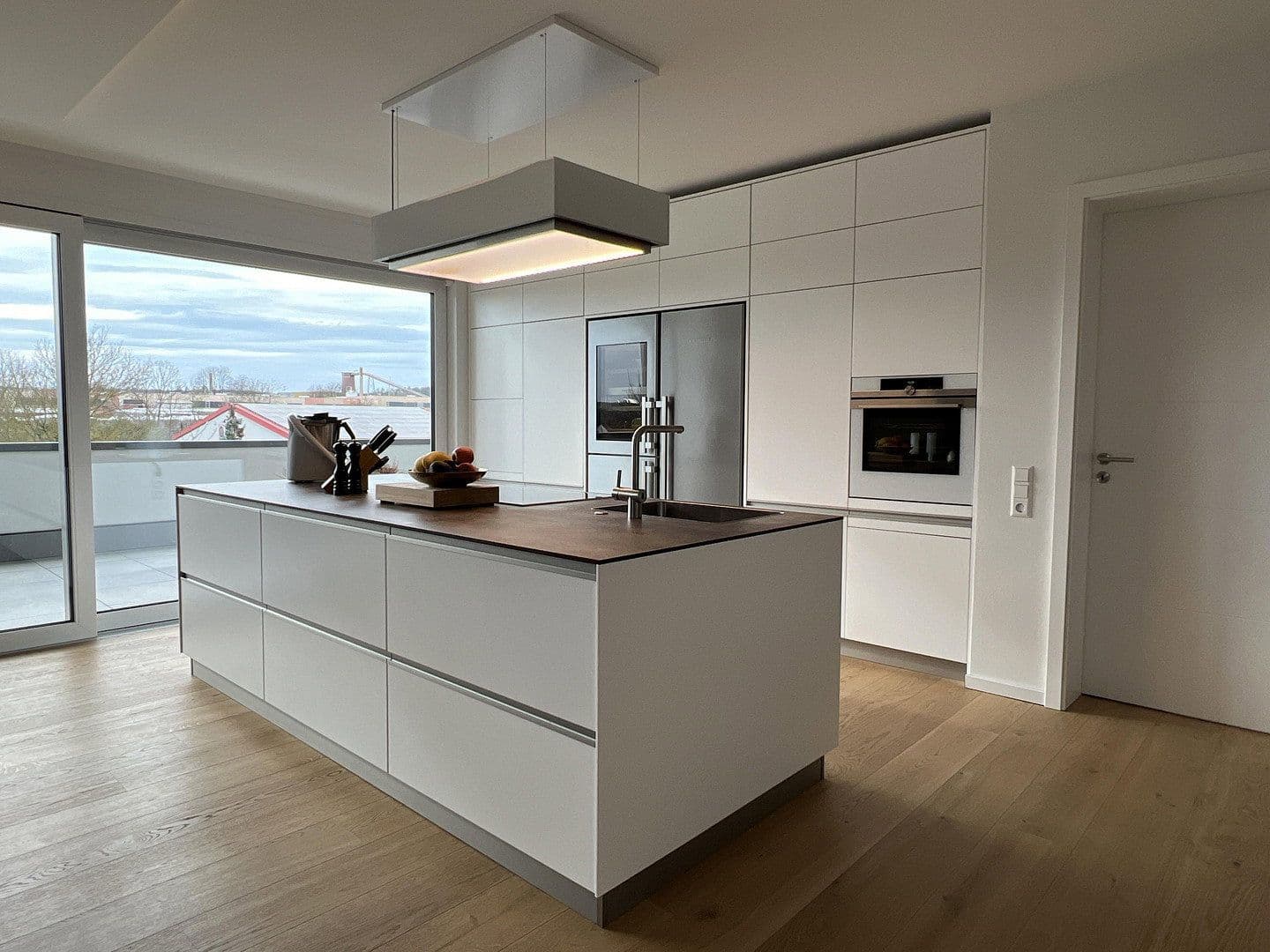 Pronájem bytu 6+1 205 m², Ziegeleistraße 11A, Buchen (Odenwald), Bádensko-Württembersko Pronájem bytu 6+1 205 m², Ziegeleistraße 11A, Buchen (Odenwald), Bádensko-Württembersko