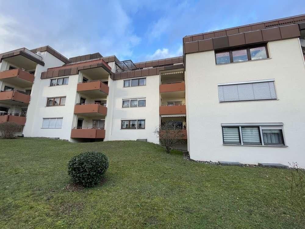 Pronájem bytu 5+1 116 m², Ammerbuch, Bádensko-Württembersko Pronájem bytu 5+1 116 m², Ammerbuch, Bádensko-Württembersko