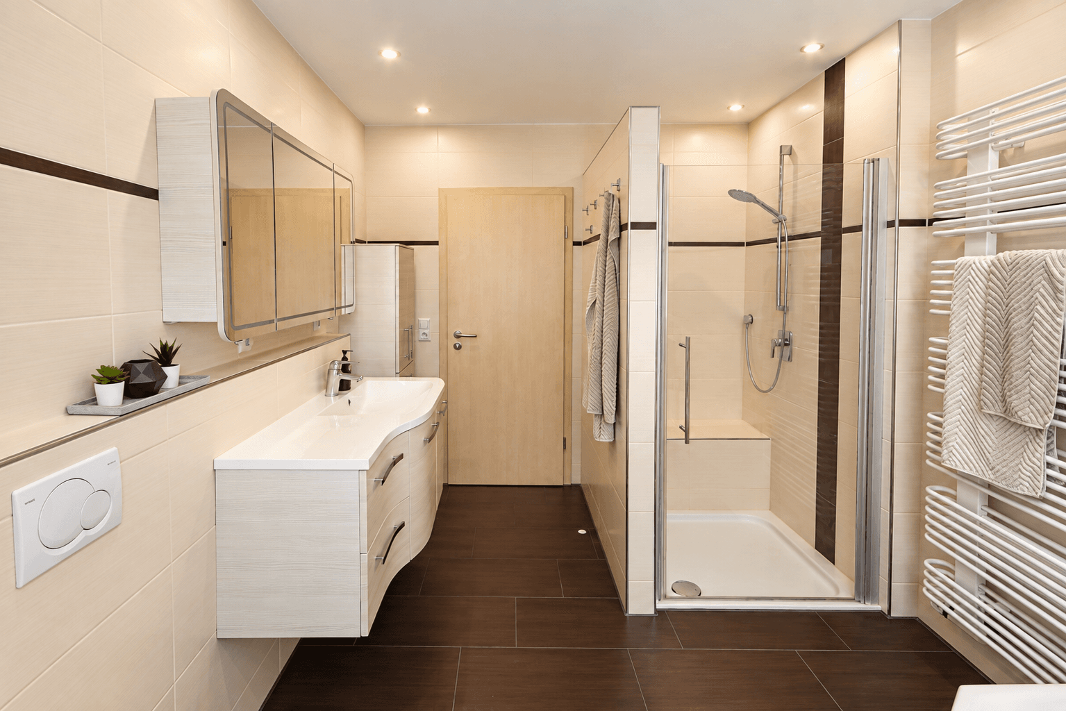 Pronájem bytu 4+kk 117 m², Schwäbisch Hall, Bádensko-Württembersko Pronájem bytu 4+kk 117 m², Schwäbisch Hall, Bádensko-Württembersko