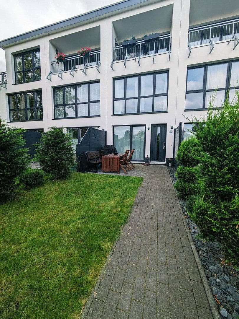 Prodej domu 86 m², pozemek 176 m², Lohkampstraße, Hamburg, Hamburg Prodej domu 86 m², pozemek 176 m², Lohkampstraße, Hamburg, Hamburg
