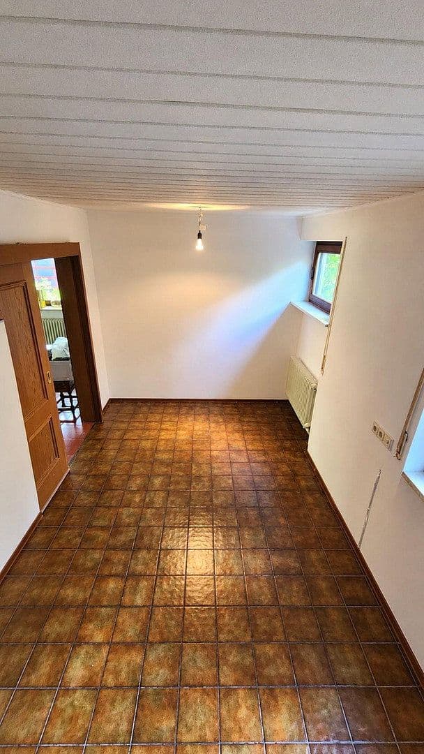 Prodej domu 110 m², pozemek 533 m², Gilching/Geisenbrunn, Bavorsko Prodej domu 110 m², pozemek 533 m², Gilching/Geisenbrunn, Bavorsko