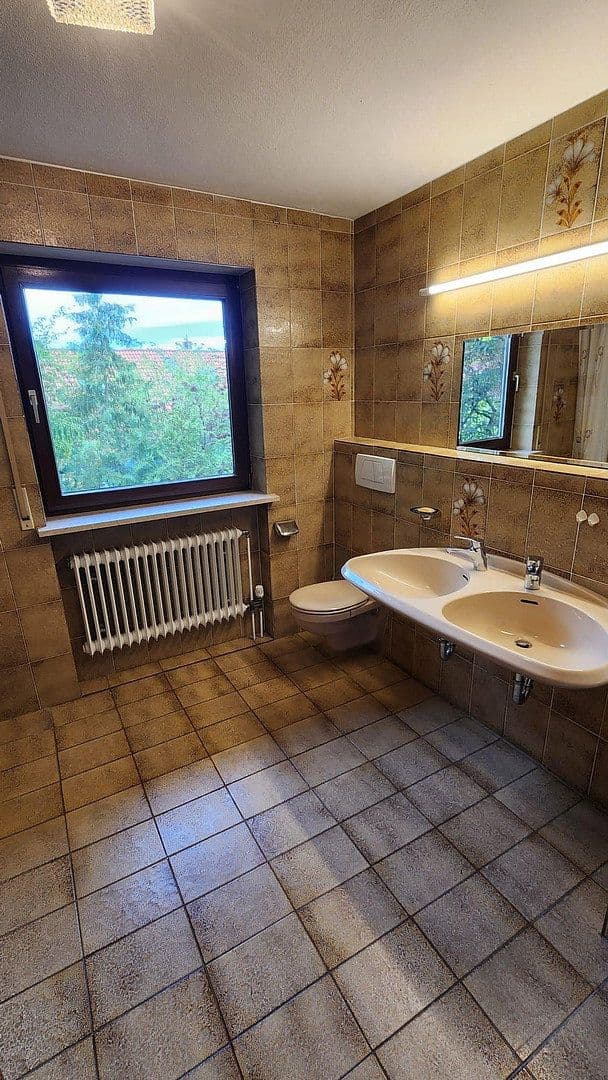 Prodej domu 110 m², pozemek 533 m², Gilching/Geisenbrunn, Bavorsko Prodej domu 110 m², pozemek 533 m², Gilching/Geisenbrunn, Bavorsko