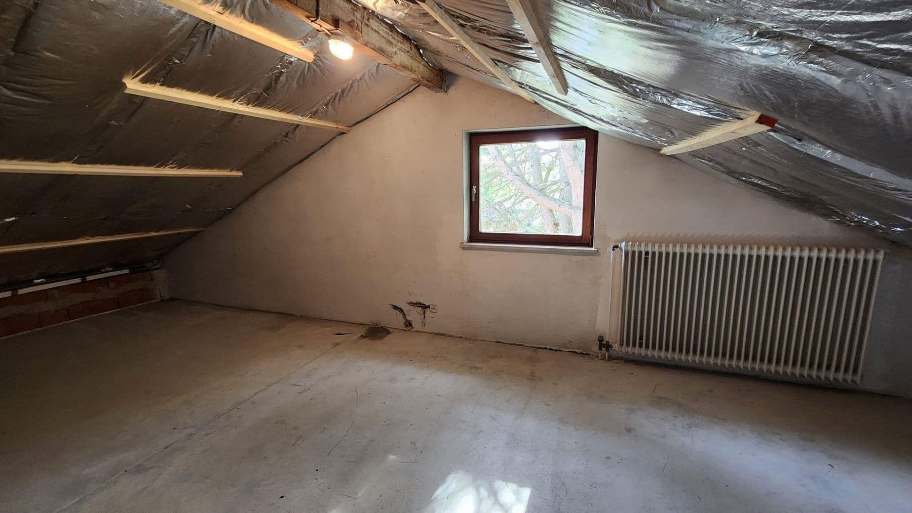 Prodej domu 110 m², pozemek 533 m², Gilching/Geisenbrunn, Bavorsko Prodej domu 110 m², pozemek 533 m², Gilching/Geisenbrunn, Bavorsko