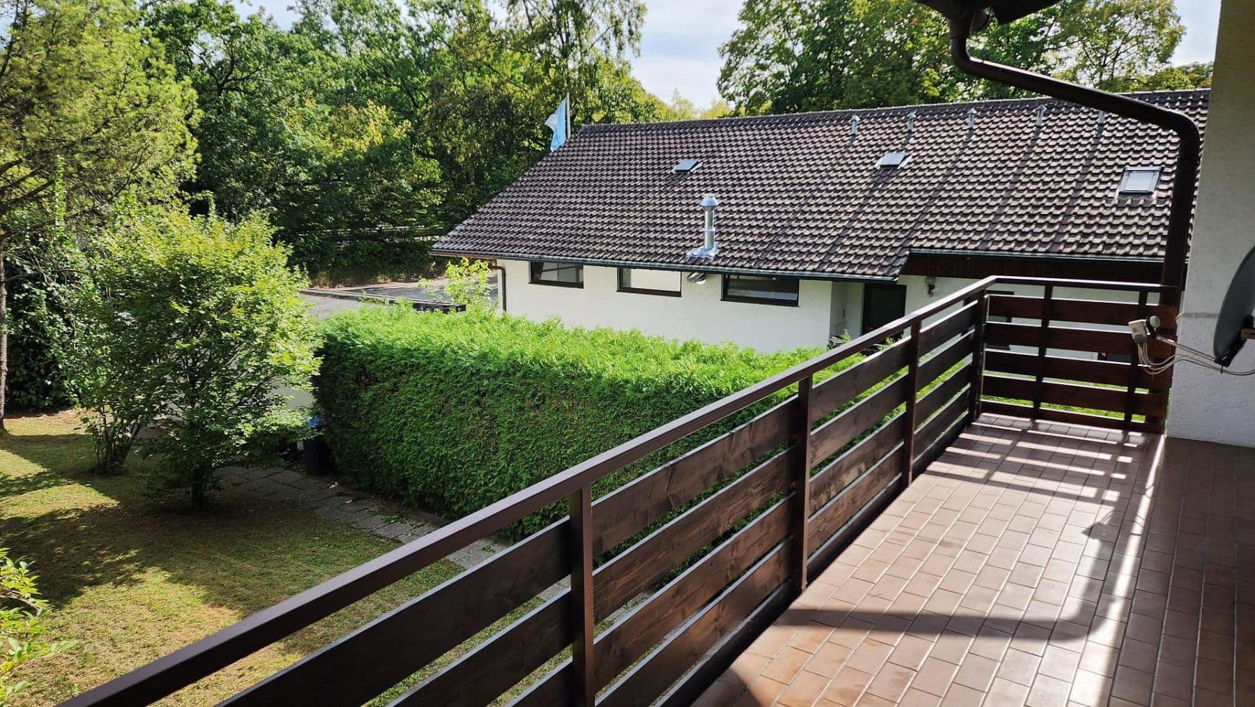 Prodej domu 110 m², pozemek 533 m², Gilching/Geisenbrunn, Bavorsko Prodej domu 110 m², pozemek 533 m², Gilching/Geisenbrunn, Bavorsko