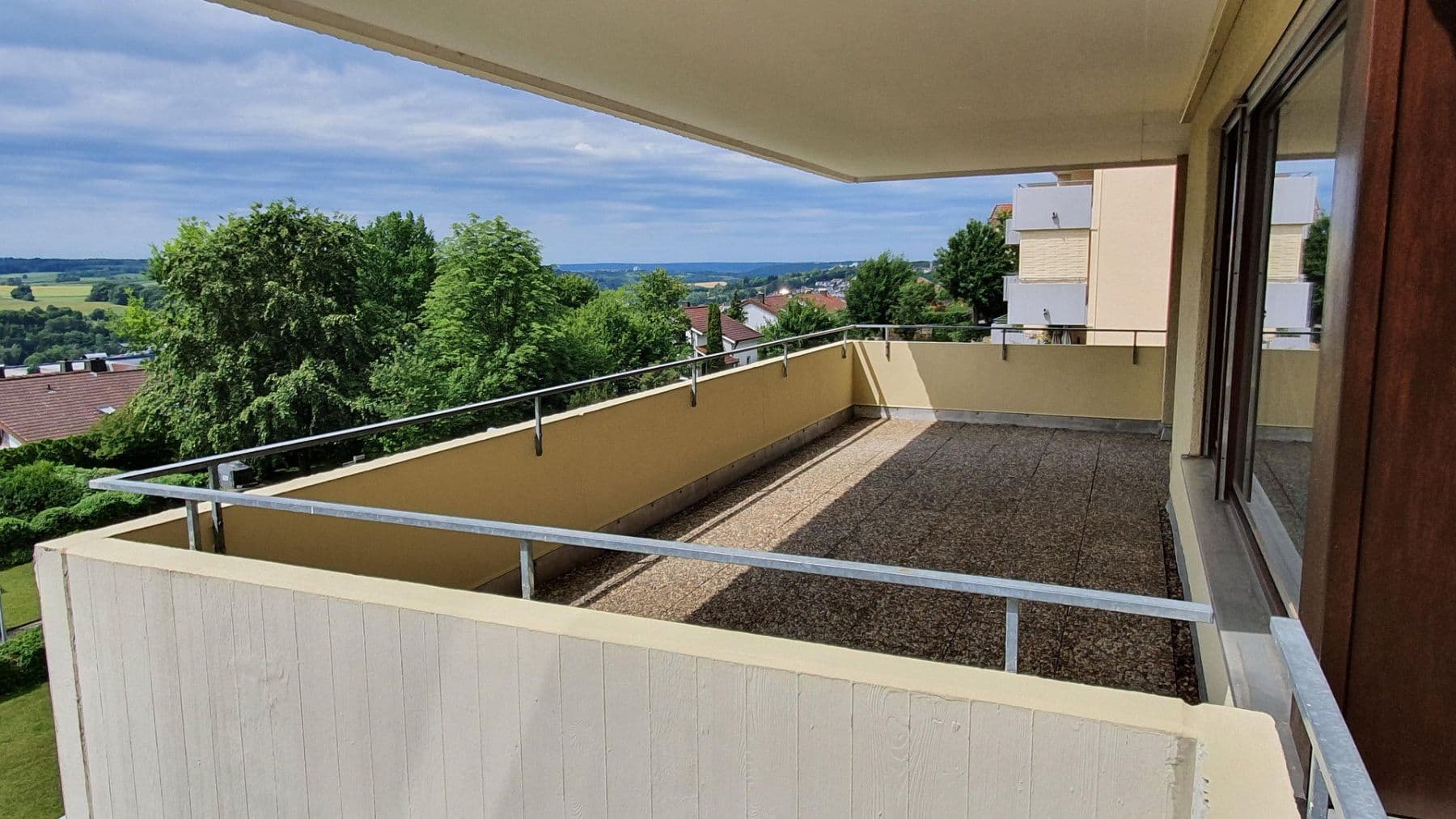 Prodej bytu 4+kk 133 m², Reichenbach an der Fils, Bádensko-Württembersko Prodej bytu 4+kk 133 m², Reichenbach an der Fils, Bádensko-Württembersko
