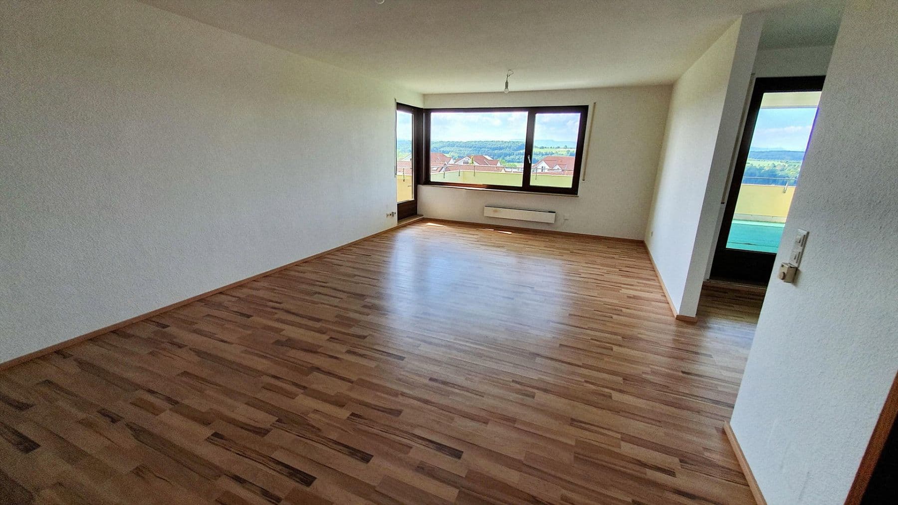 Prodej bytu 4+kk 133 m², Reichenbach an der Fils, Bádensko-Württembersko Prodej bytu 4+kk 133 m², Reichenbach an der Fils, Bádensko-Württembersko