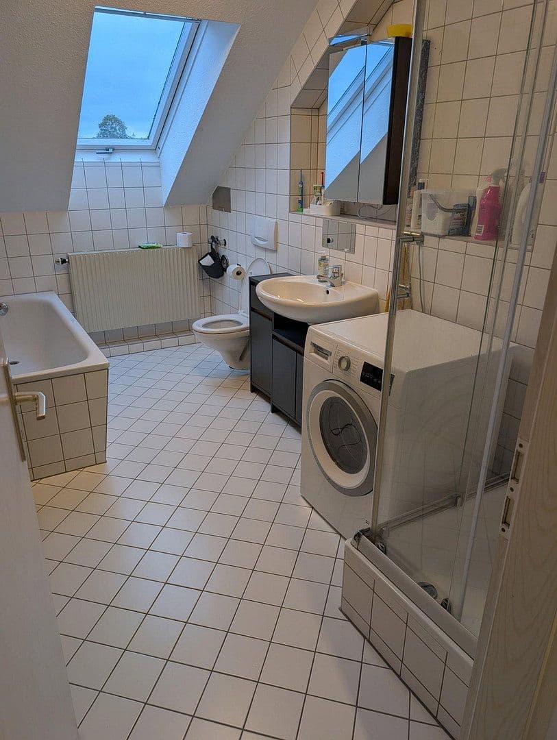Pronájem bytu 3+1 85 m², Försterstraße 13, Coswig, Sasko Pronájem bytu 3+1 85 m², Försterstraße 13, Coswig, Sasko