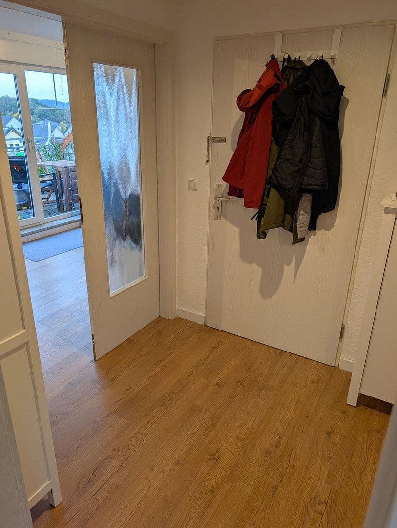 Pronájem bytu 3+1 85 m², Försterstraße 13, Coswig, Sasko Pronájem bytu 3+1 85 m², Försterstraße 13, Coswig, Sasko