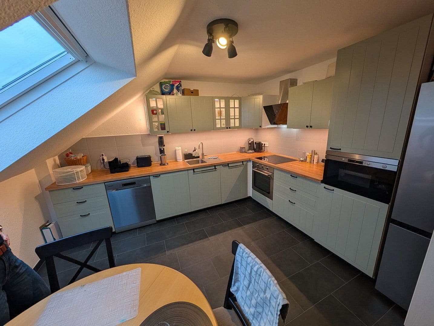 Pronájem bytu 3+1 85 m², Försterstraße 13, Coswig, Sasko Pronájem bytu 3+1 85 m², Försterstraße 13, Coswig, Sasko