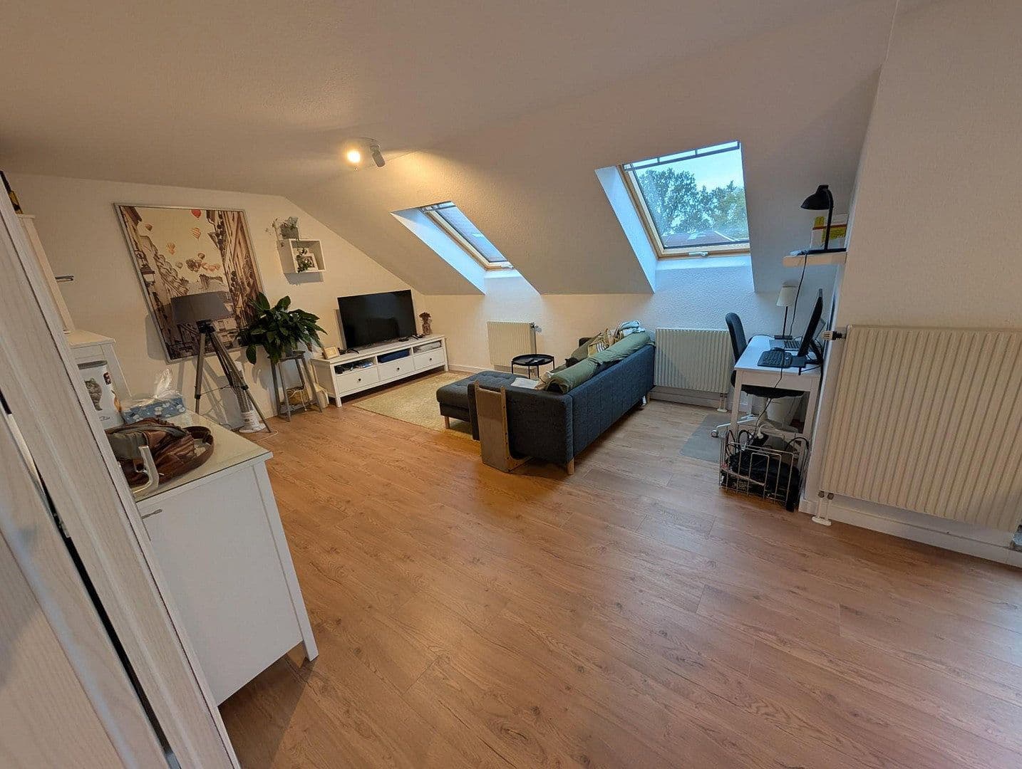 Pronájem bytu 3+1 85 m², Försterstraße 13, Coswig, Sasko Pronájem bytu 3+1 85 m², Försterstraße 13, Coswig, Sasko