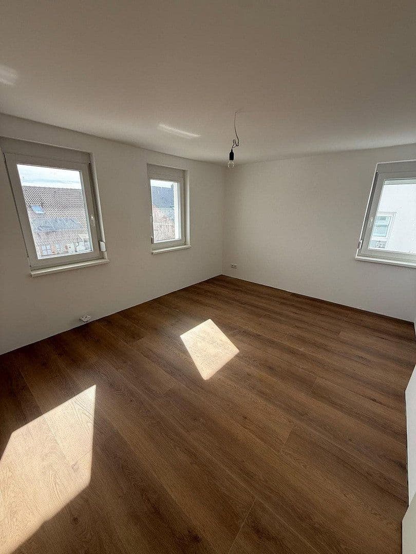 Pronájem bytu 3+1 64 m², Reisachstraße 8, Pliezhausen, Bádensko-Württembersko Pronájem bytu 3+1 64 m², Reisachstraße 8, Pliezhausen, Bádensko-Württembersko