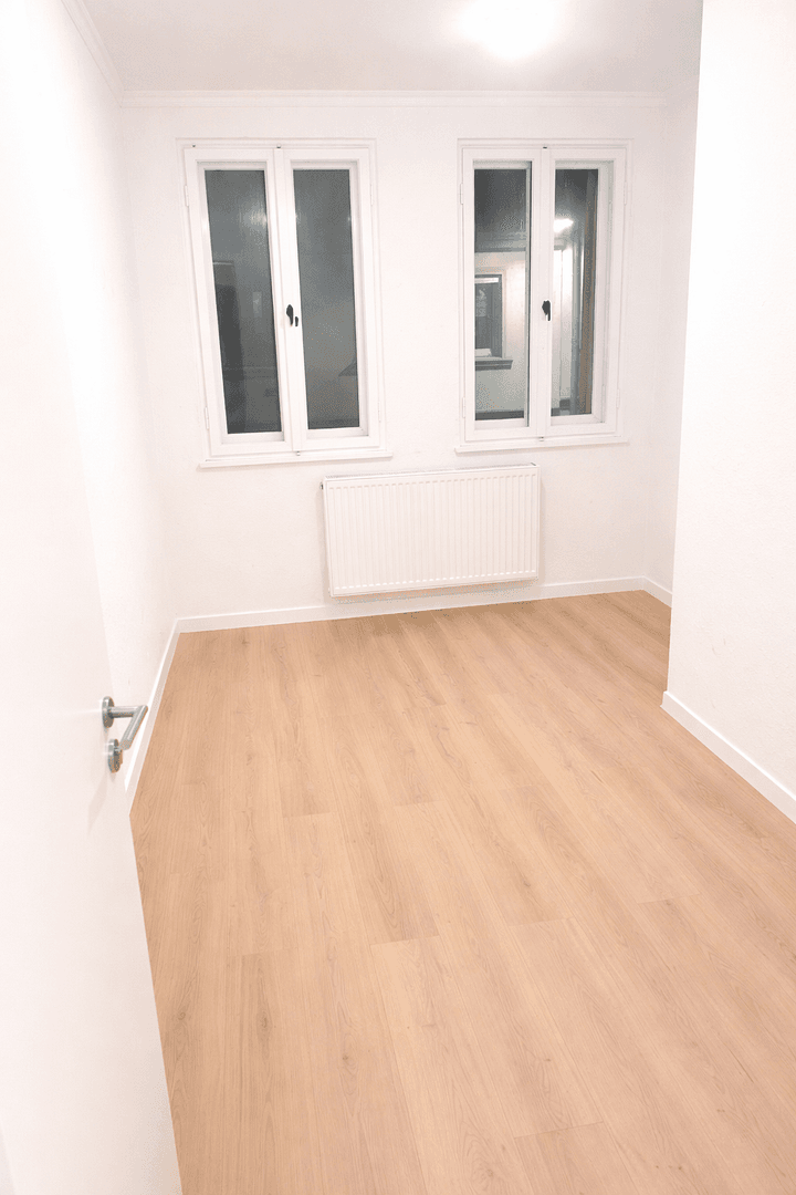 Prodej bytu 5+1 160 m², Eilenburger Straße 29, Taucha, Sasko Prodej bytu 5+1 160 m², Eilenburger Straße 29, Taucha, Sasko