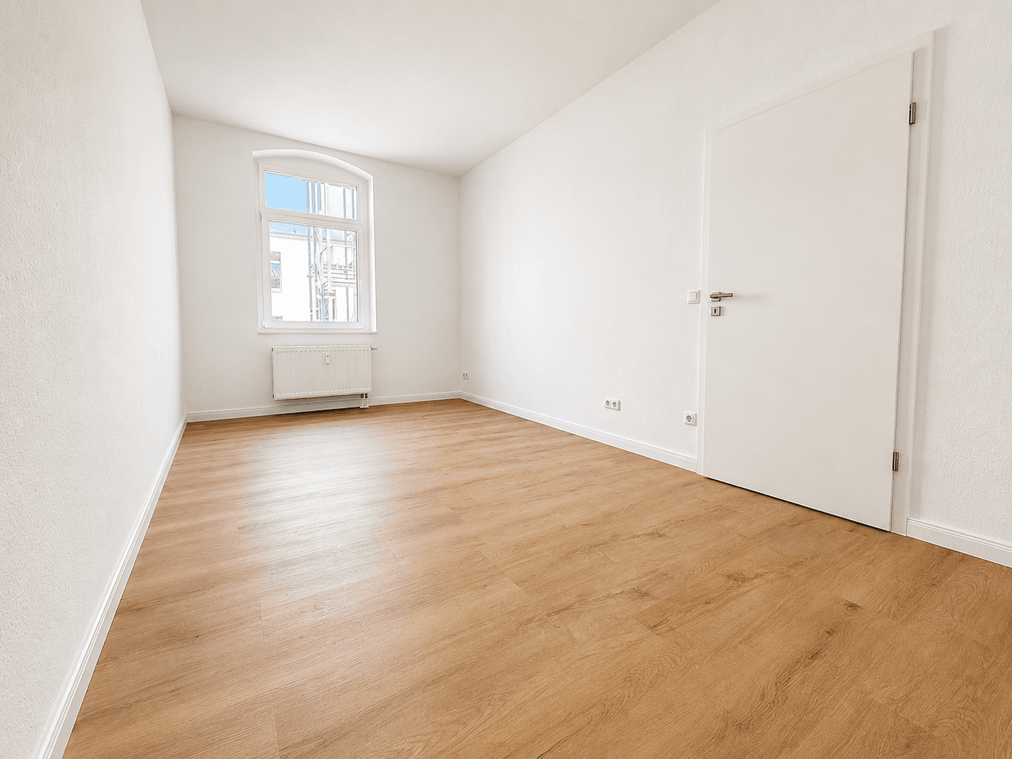 Pronájem bytu 2+1 66 m², Friesenstraße 57, Magdeburg, Sasko-Anhaltsko Pronájem bytu 2+1 66 m², Friesenstraße 57, Magdeburg, Sasko-Anhaltsko