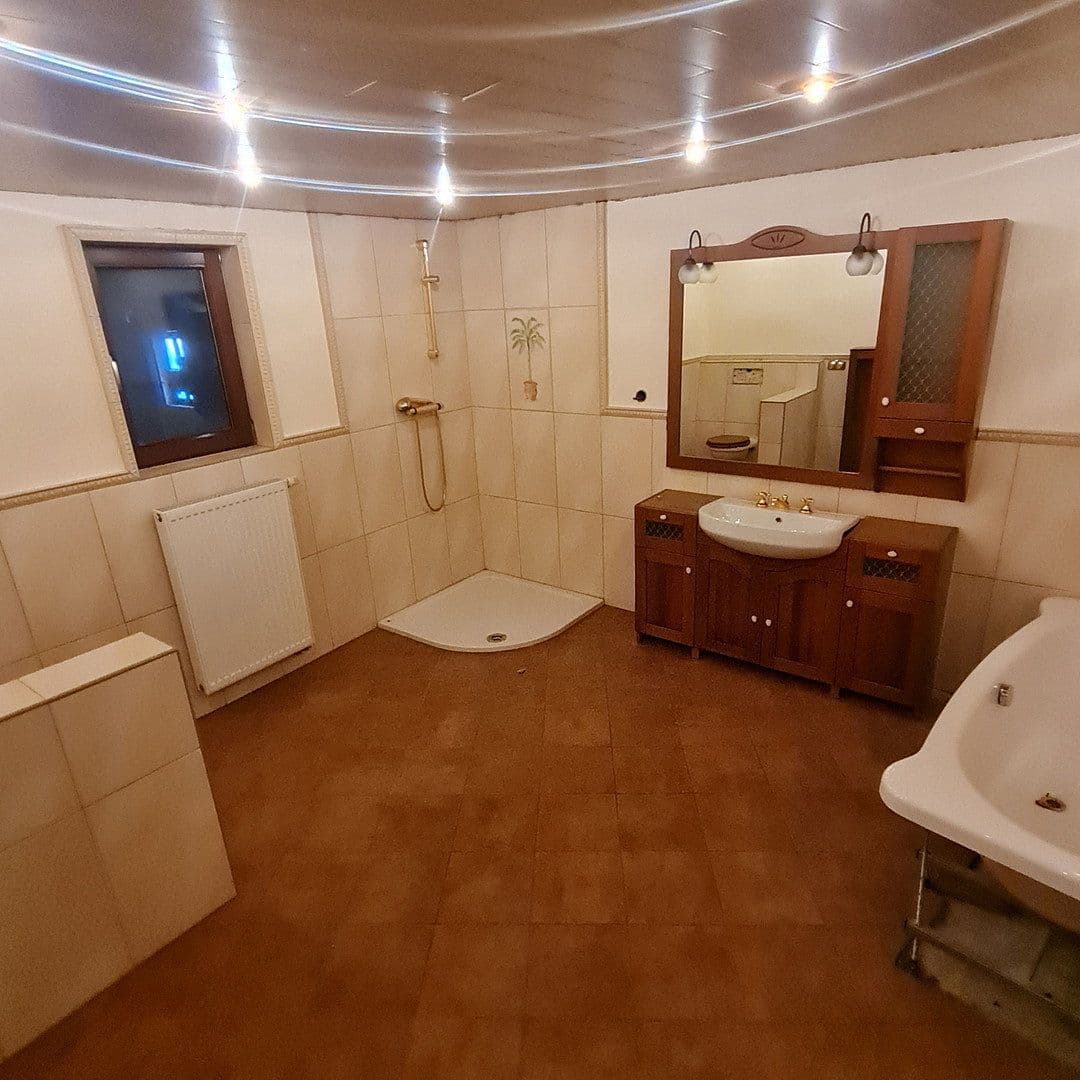Prodej domu 207 m², pozemek 1.284 m², Trendelburg, Hessen Prodej domu 207 m², pozemek 1.284 m², Trendelburg, Hessen