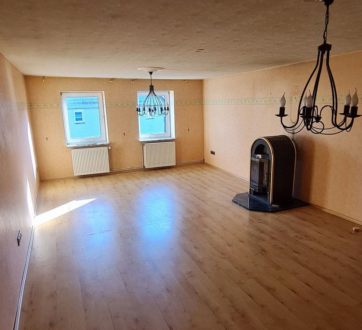 Prodej domu 207 m², pozemek 1.284 m², Trendelburg, Hessen Prodej domu 207 m², pozemek 1.284 m², Trendelburg, Hessen