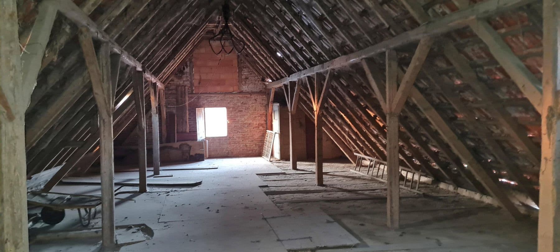 Prodej domu 207 m², pozemek 1.284 m², Trendelburg, Hessen Prodej domu 207 m², pozemek 1.284 m², Trendelburg, Hessen