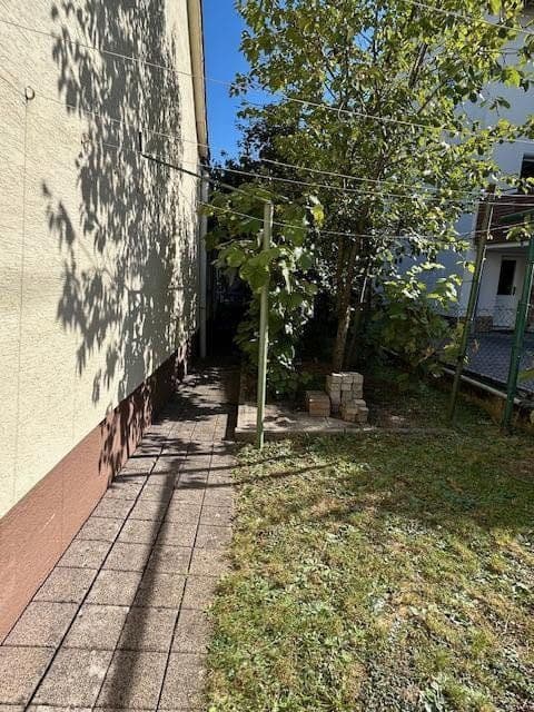 Prodej domu 145 m², pozemek 350 m², Wernau (Neckar), Bádensko-Württembersko Prodej domu 145 m², pozemek 350 m², Wernau (Neckar), Bádensko-Württembersko
