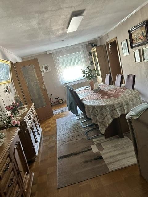 Prodej domu 145 m², pozemek 350 m², Wernau (Neckar), Bádensko-Württembersko Prodej domu 145 m², pozemek 350 m², Wernau (Neckar), Bádensko-Württembersko