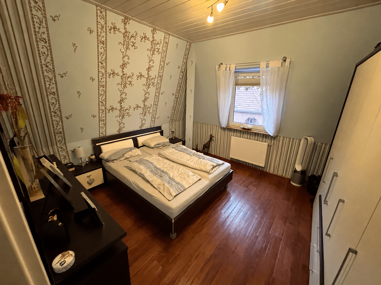 Prodej domu 165 m², pozemek 409 m², Duisburg, Severní Porýní-Vestfálsko Prodej domu 165 m², pozemek 409 m², Duisburg, Severní Porýní-Vestfálsko