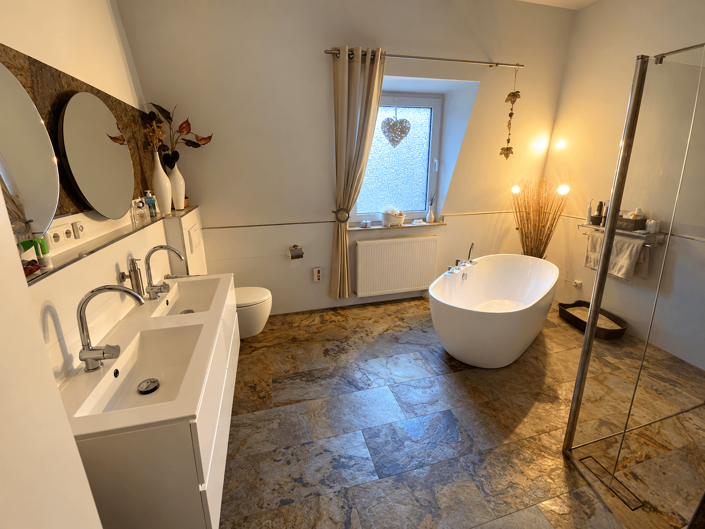 Prodej domu 165 m², pozemek 409 m², Duisburg, Severní Porýní-Vestfálsko Prodej domu 165 m², pozemek 409 m², Duisburg, Severní Porýní-Vestfálsko