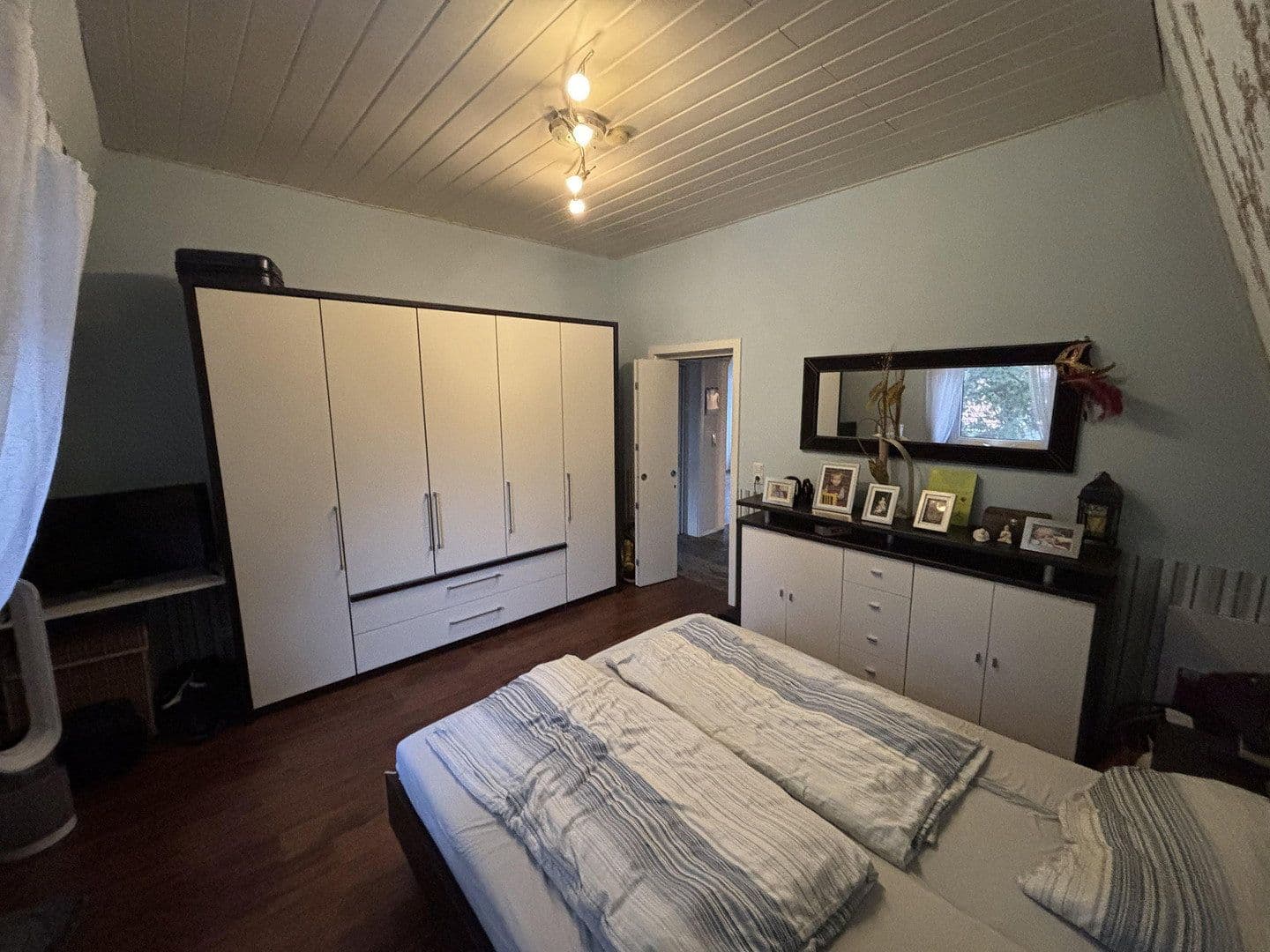 Prodej domu 165 m², pozemek 409 m², Duisburg, Severní Porýní-Vestfálsko Prodej domu 165 m², pozemek 409 m², Duisburg, Severní Porýní-Vestfálsko