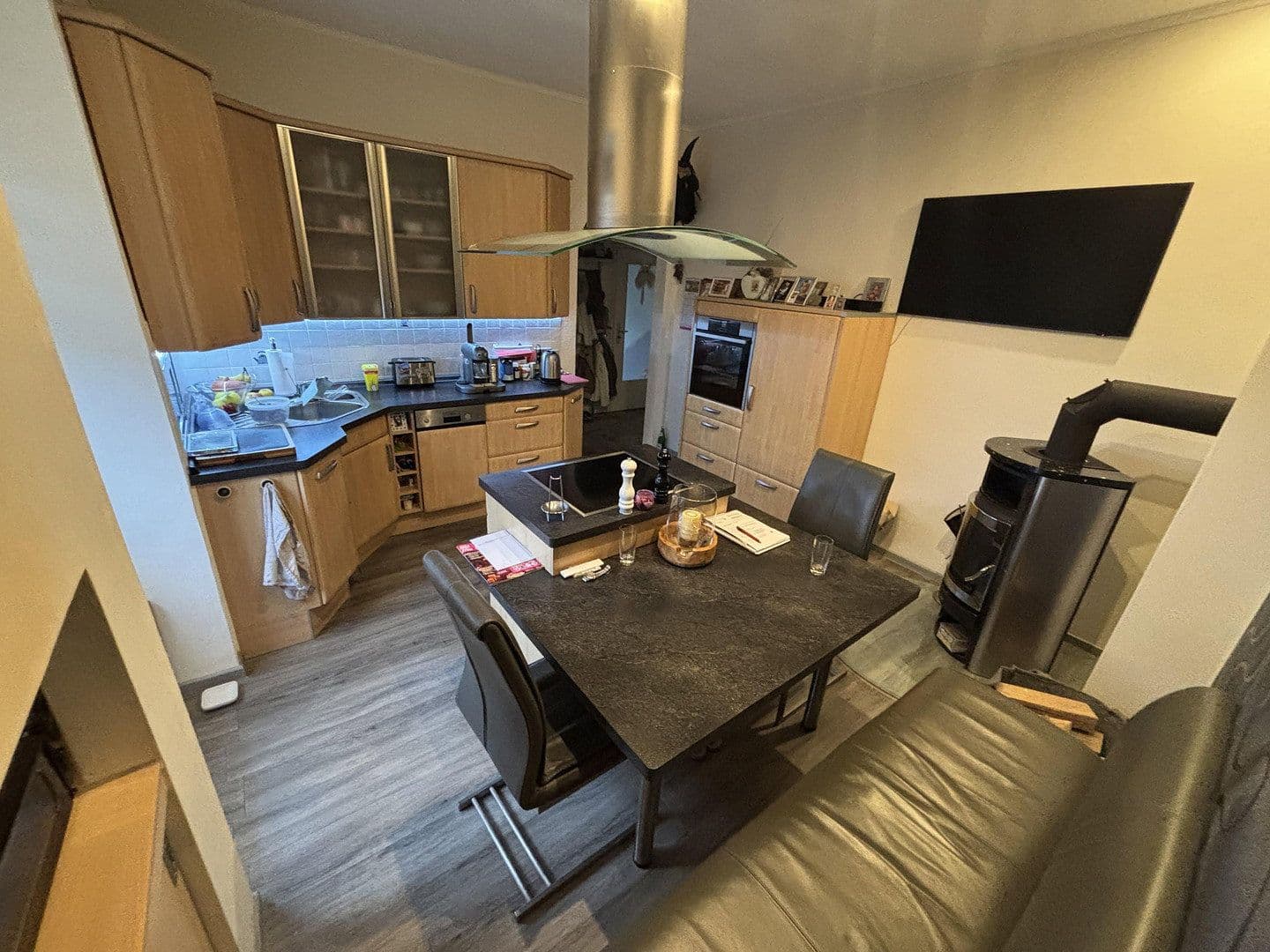 Prodej domu 165 m², pozemek 409 m², Duisburg, Severní Porýní-Vestfálsko Prodej domu 165 m², pozemek 409 m², Duisburg, Severní Porýní-Vestfálsko