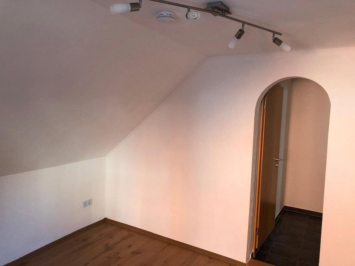 Pronájem bytu 2+1 39 m², Kurze Wertachstraße 5, Augsburg, Bavorsko Pronájem bytu 2+1 39 m², Kurze Wertachstraße 5, Augsburg, Bavorsko