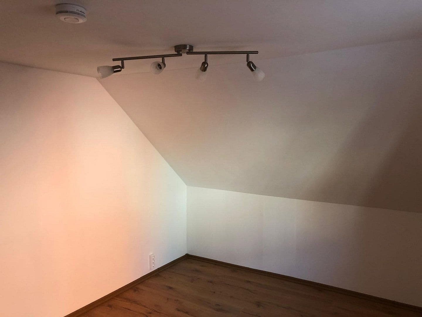 Pronájem bytu 2+1 39 m², Kurze Wertachstraße 5, Augsburg, Bavorsko Pronájem bytu 2+1 39 m², Kurze Wertachstraße 5, Augsburg, Bavorsko