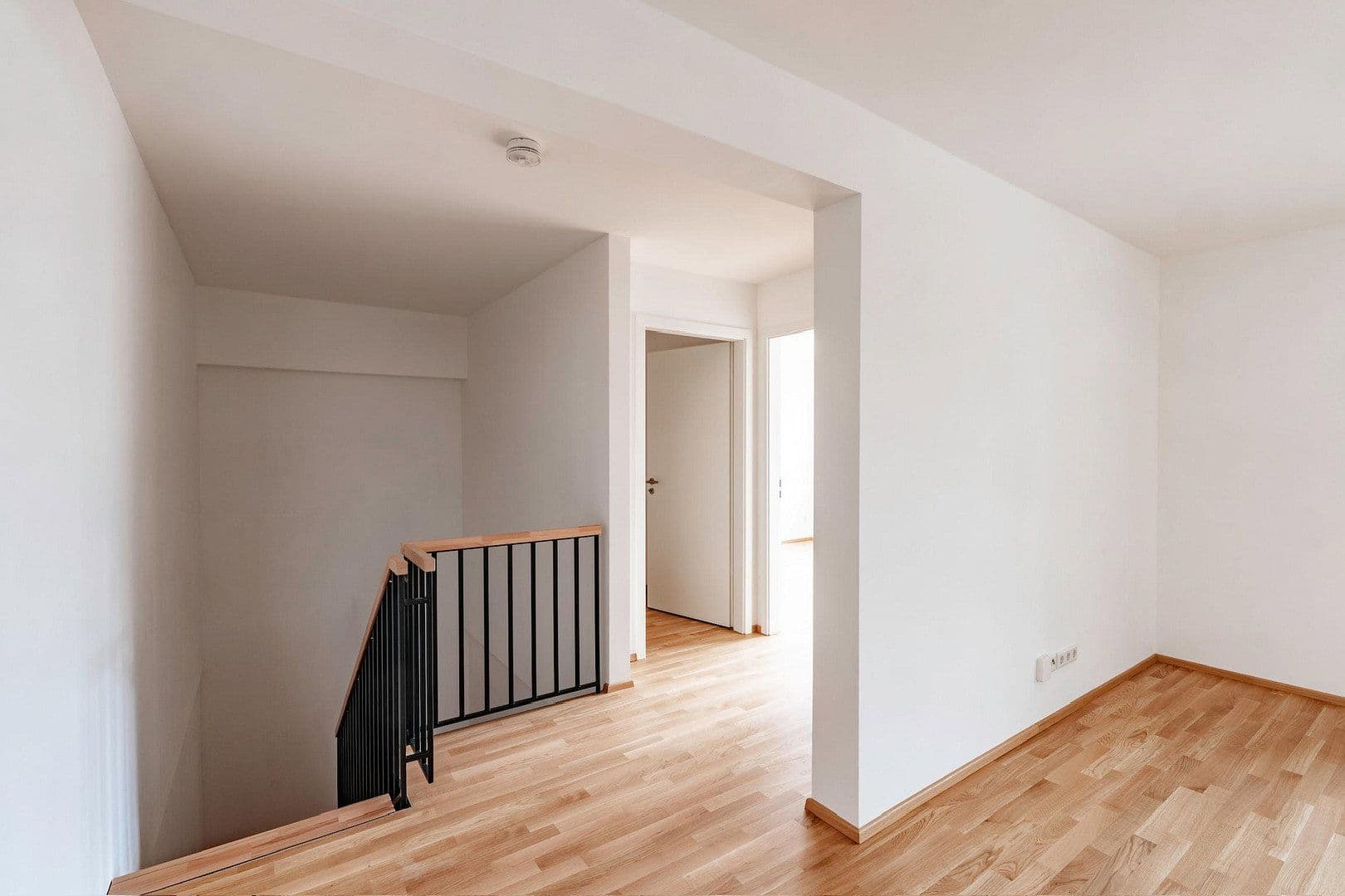 Pronájem bytu 3+kk 93 m², Schanzäckerstraße 56, Nürnberg, Bavorsko Pronájem bytu 3+kk 93 m², Schanzäckerstraße 56, Nürnberg, Bavorsko