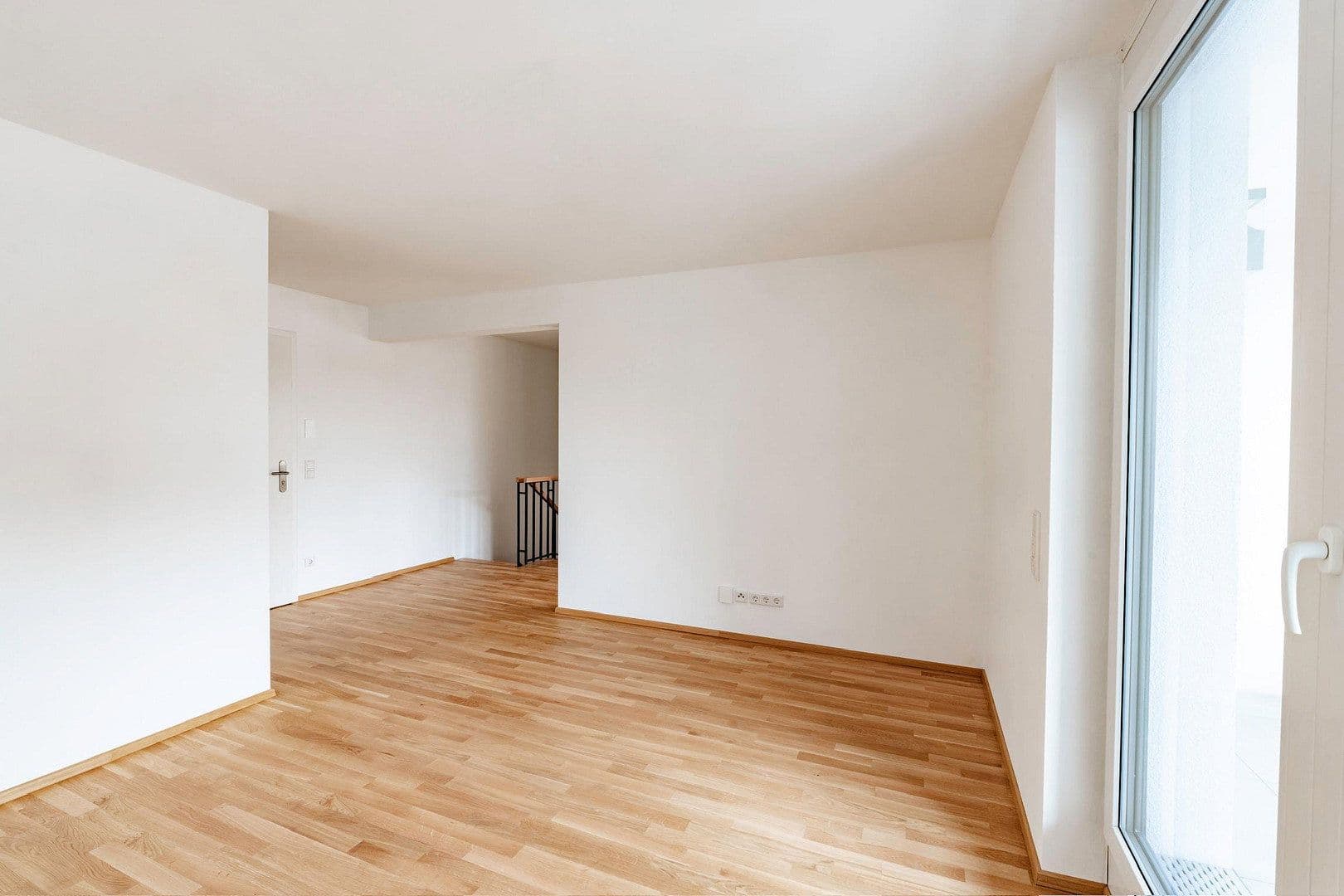 Pronájem bytu 3+kk 93 m², Schanzäckerstraße 56, Nürnberg, Bavorsko Pronájem bytu 3+kk 93 m², Schanzäckerstraße 56, Nürnberg, Bavorsko
