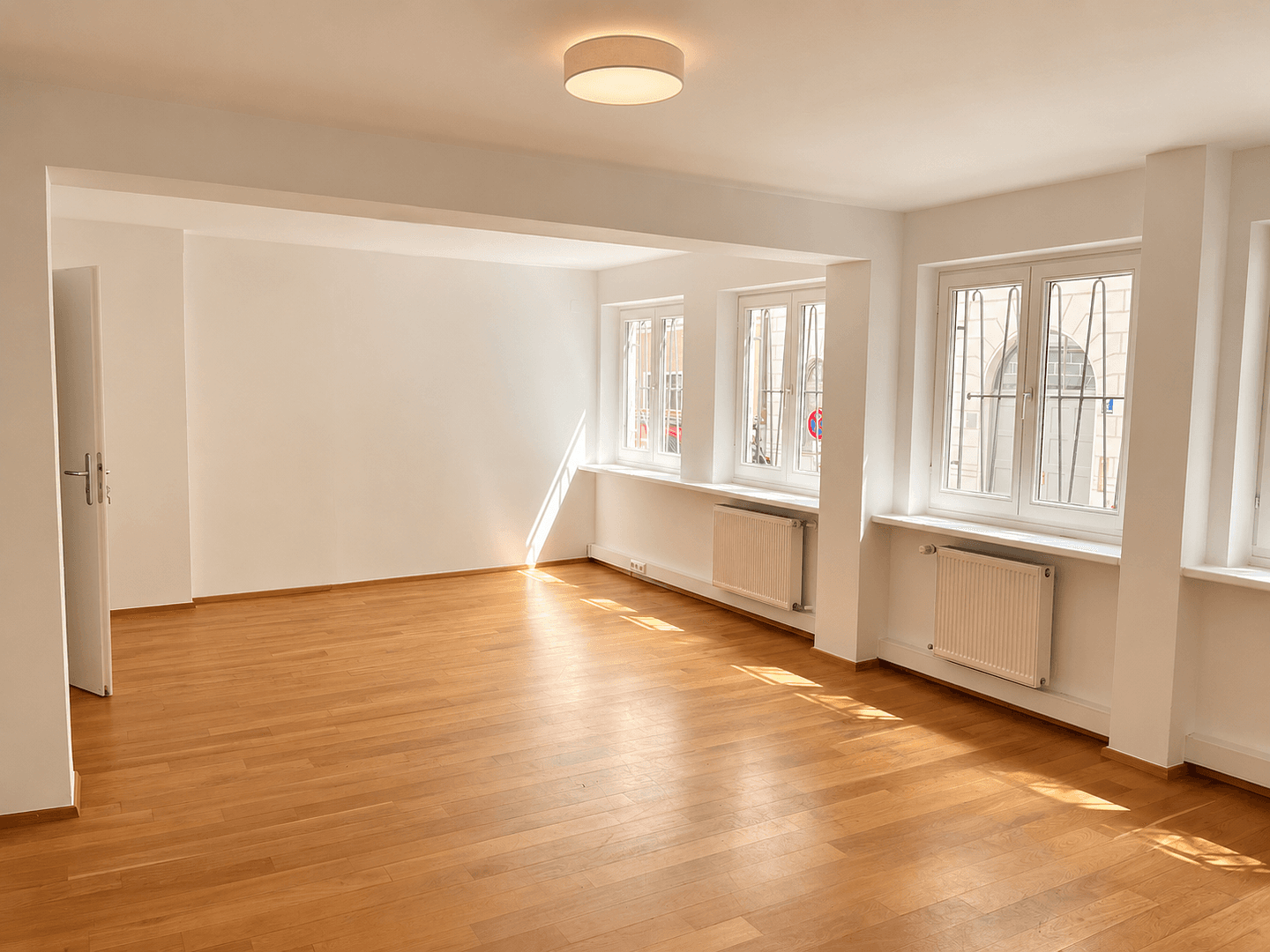 Pronájem kanceláře 124 m², Christophstr. 1, München, Bavorsko Pronájem kanceláře 124 m², Christophstr. 1, München, Bavorsko