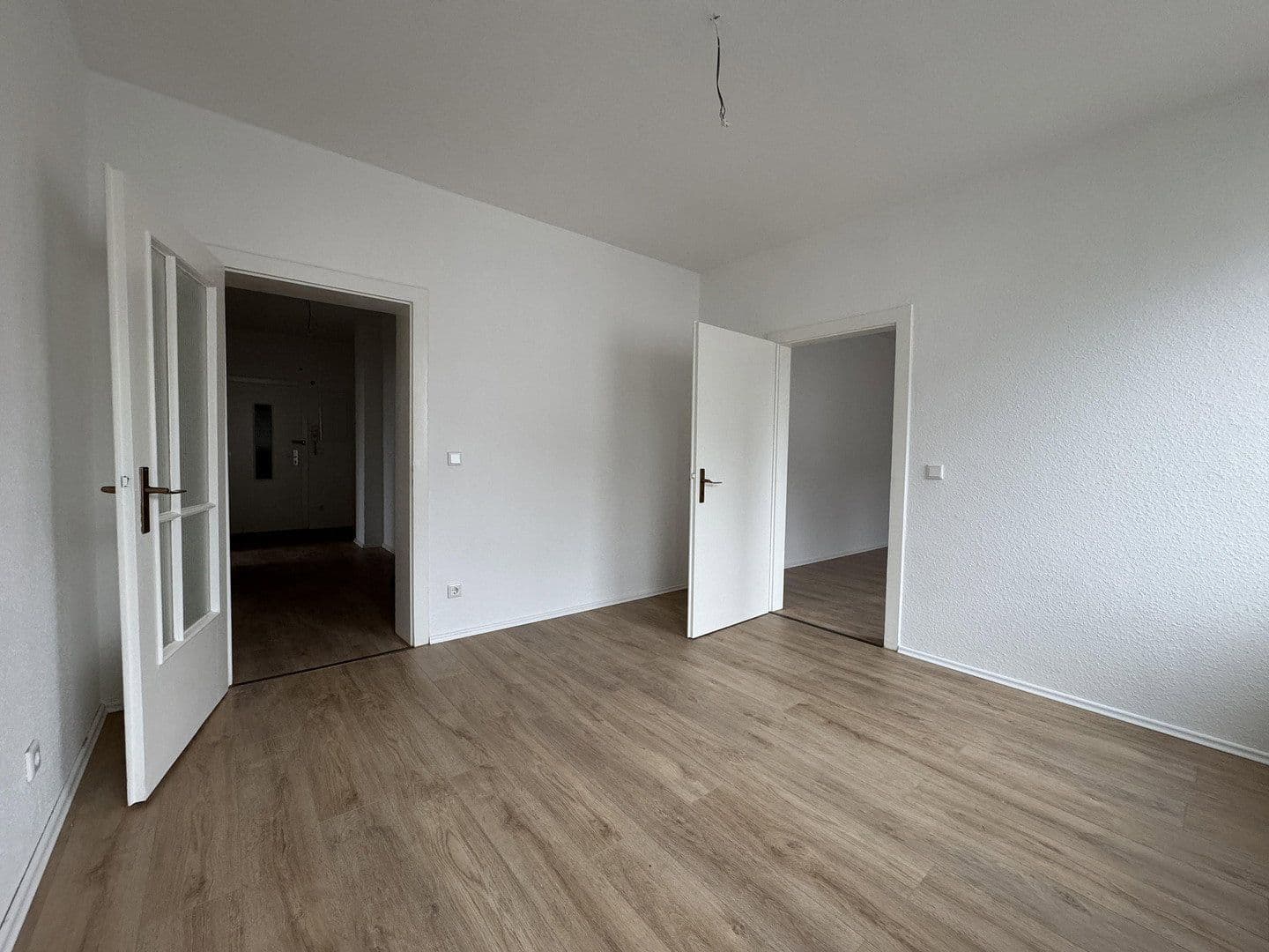 Pronájem bytu 3+1 71 m², Essener Straße 45a, Bochum, Severní Porýní-Vestfálsko Pronájem bytu 3+1 71 m², Essener Straße 45a, Bochum, Severní Porýní-Vestfálsko