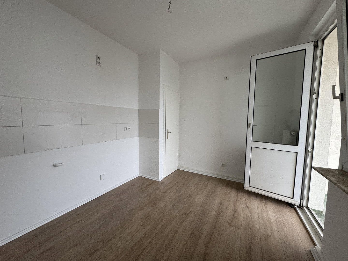 Pronájem bytu 3+1 71 m², Essener Straße 45a, Bochum, Severní Porýní-Vestfálsko Pronájem bytu 3+1 71 m², Essener Straße 45a, Bochum, Severní Porýní-Vestfálsko