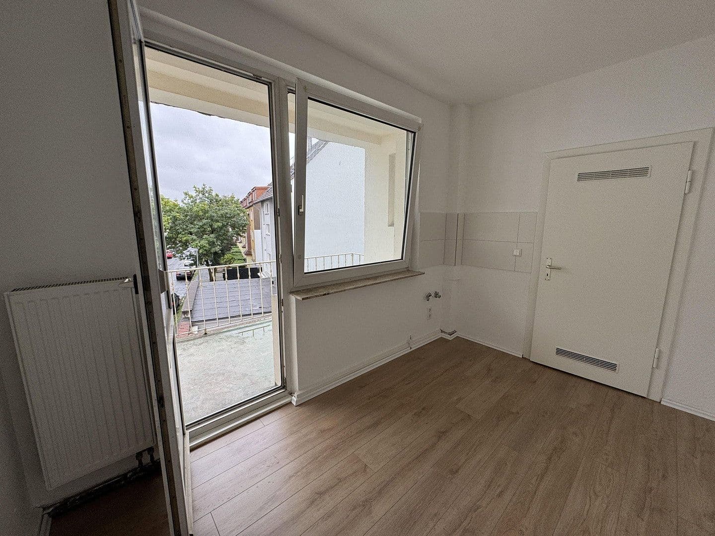 Pronájem bytu 3+1 71 m², Essener Straße 45a, Bochum, Severní Porýní-Vestfálsko Pronájem bytu 3+1 71 m², Essener Straße 45a, Bochum, Severní Porýní-Vestfálsko