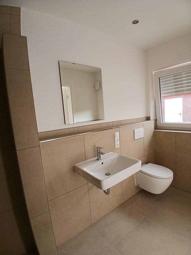Pronájem bytu 3+1 87 m², Neuenkirchen-Vörden, Dolní Sasko Pronájem bytu 3+1 87 m², Neuenkirchen-Vörden, Dolní Sasko