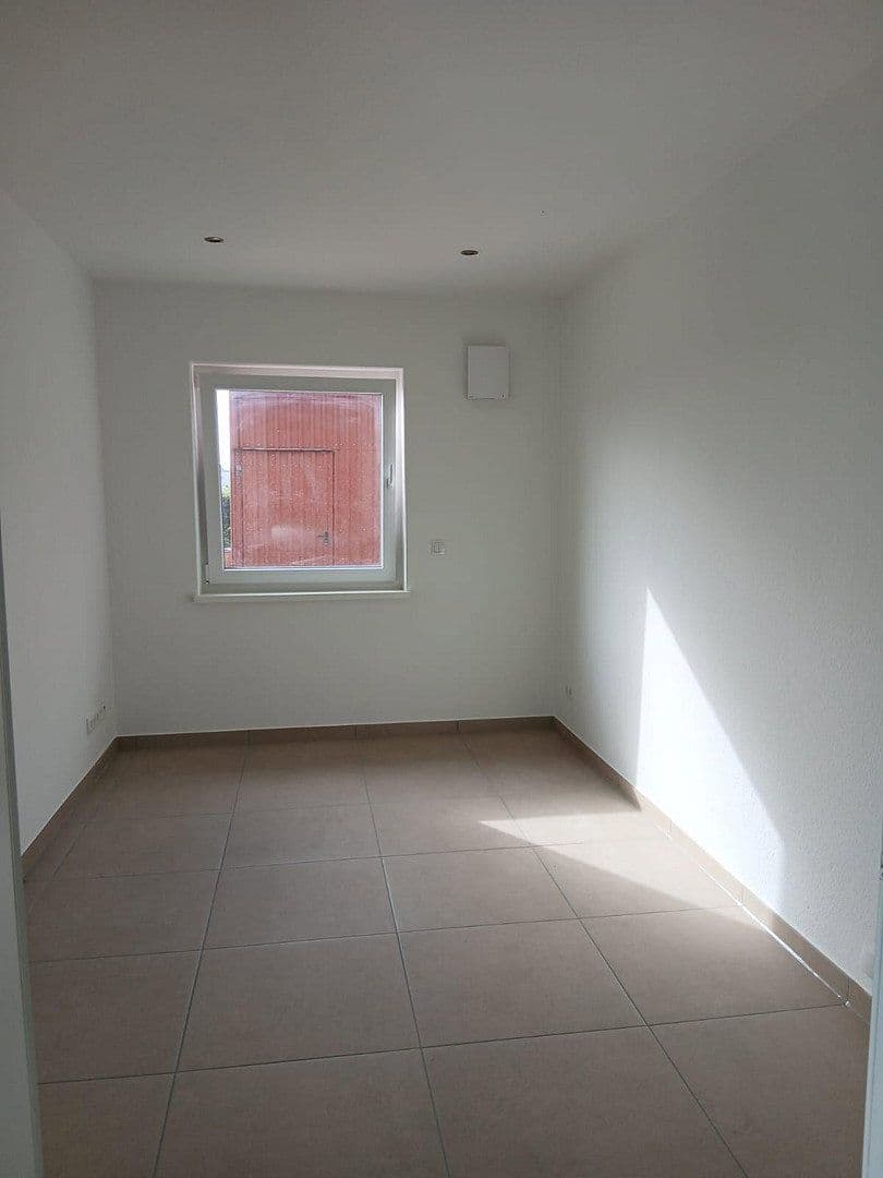 Pronájem bytu 3+1 87 m², Neuenkirchen-Vörden, Dolní Sasko Pronájem bytu 3+1 87 m², Neuenkirchen-Vörden, Dolní Sasko