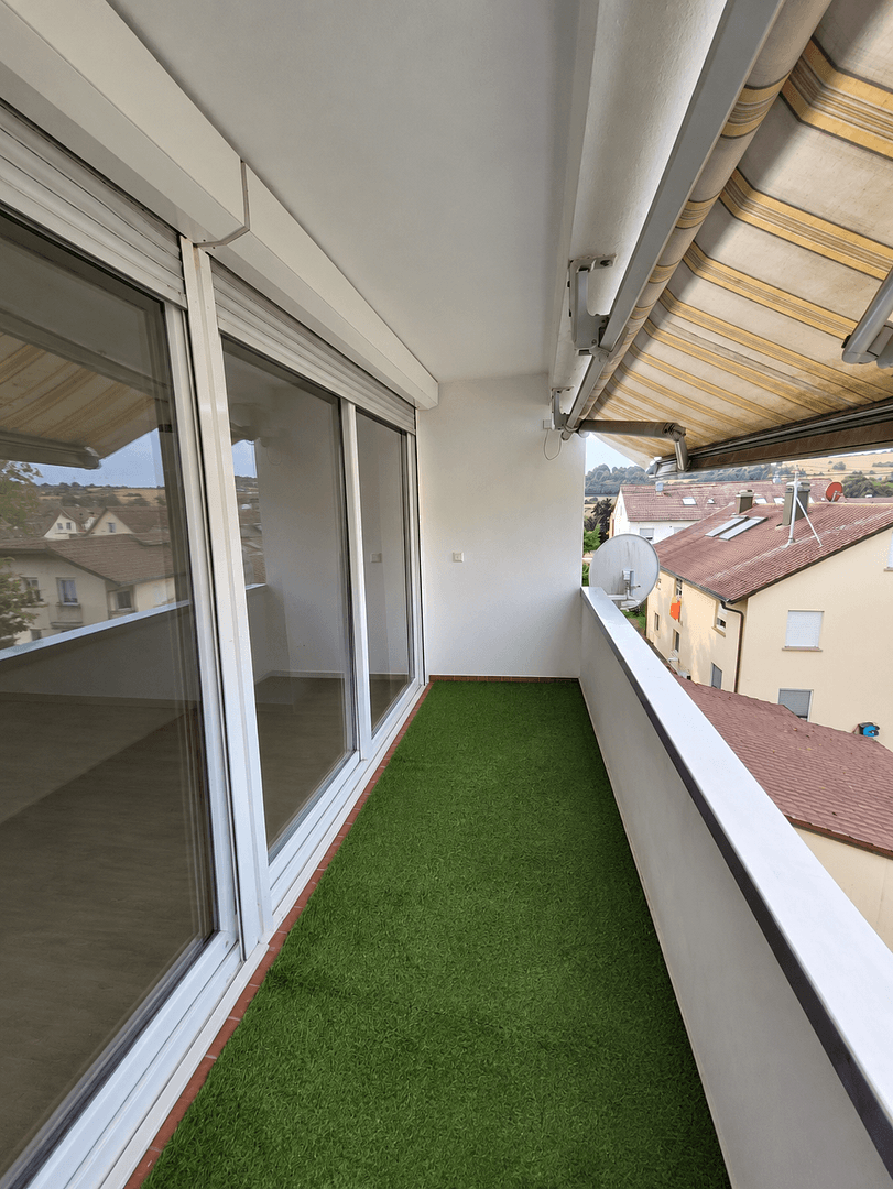 Pronájem bytu 4+1 110 m², Kurze Straße 4, Illingen, Bádensko-Württembersko Pronájem bytu 4+1 110 m², Kurze Straße 4, Illingen, Bádensko-Württembersko