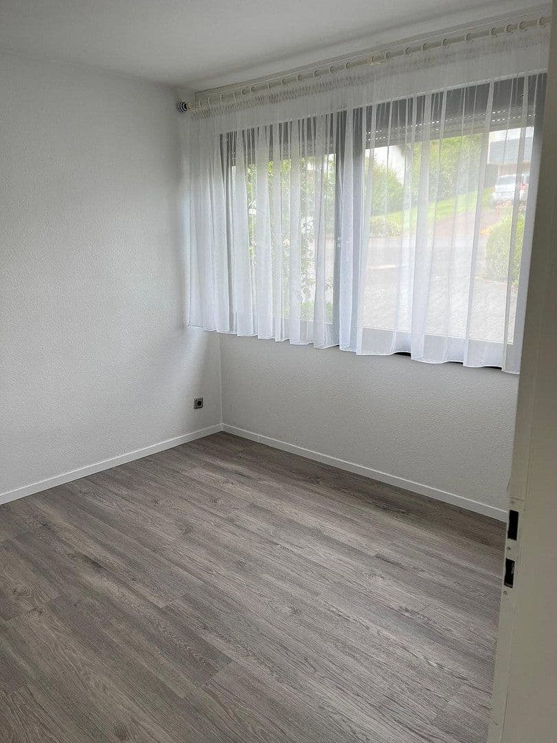 Prodej domu 230 m², pozemek 1.000 m², Am Eichenkamp 32, Nümbrecht, Severní Porýní-Vestfálsko Prodej domu 230 m², pozemek 1.000 m², Am Eichenkamp 32, Nümbrecht, Severní Porýní-Vestfálsko