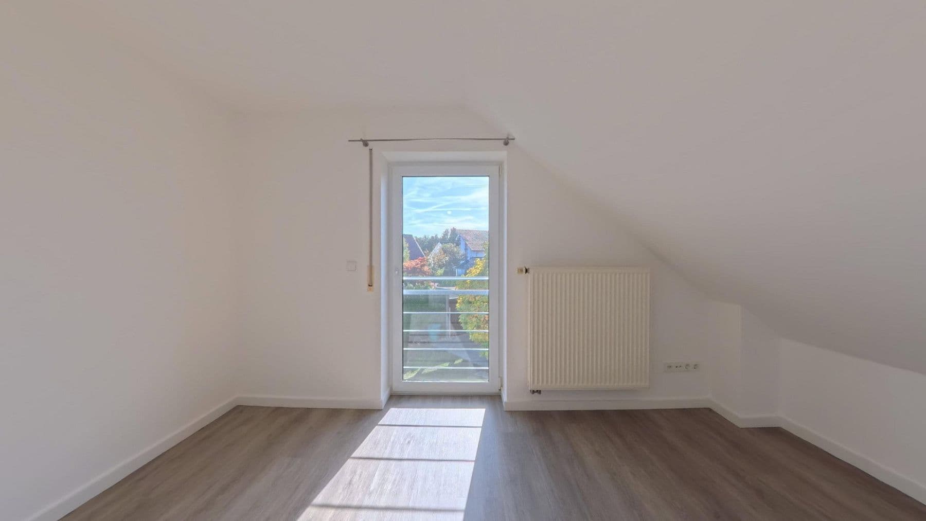 Prodej domu 230 m², pozemek 680 m², Am Hohen Rain 38, Ulm, Bádensko-Württembersko Prodej domu 230 m², pozemek 680 m², Am Hohen Rain 38, Ulm, Bádensko-Württembersko