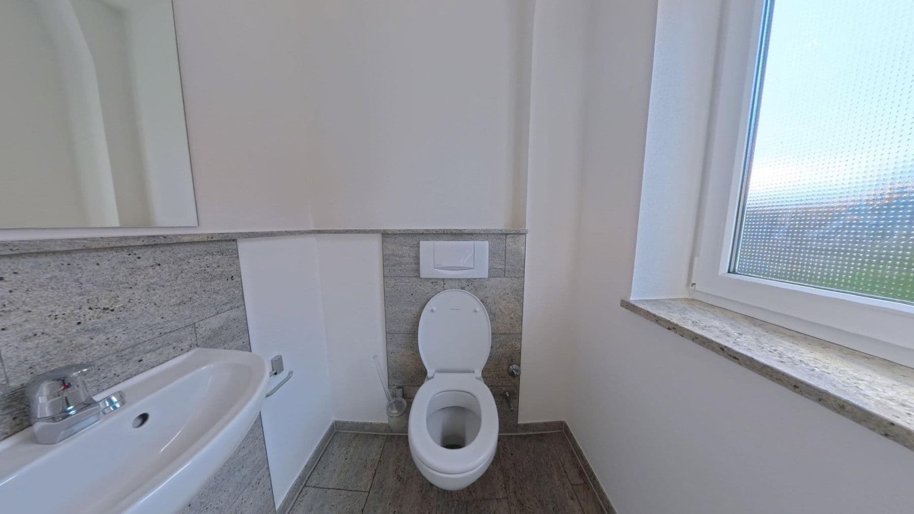 Prodej domu 230 m², pozemek 680 m², Am Hohen Rain 38, Ulm, Bádensko-Württembersko Prodej domu 230 m², pozemek 680 m², Am Hohen Rain 38, Ulm, Bádensko-Württembersko