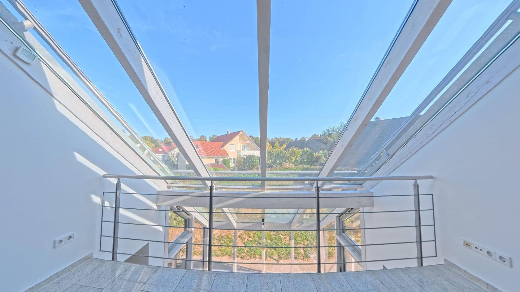 Prodej domu 230 m², pozemek 680 m², Am Hohen Rain 38, Ulm, Bádensko-Württembersko Prodej domu 230 m², pozemek 680 m², Am Hohen Rain 38, Ulm, Bádensko-Württembersko