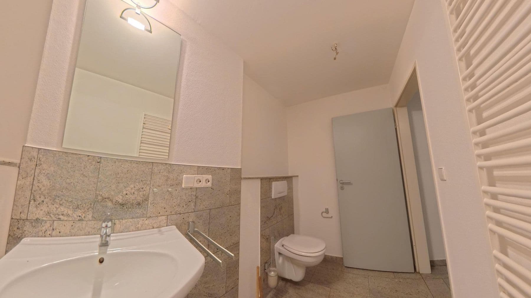 Prodej domu 230 m², pozemek 680 m², Am Hohen Rain 38, Ulm, Bádensko-Württembersko Prodej domu 230 m², pozemek 680 m², Am Hohen Rain 38, Ulm, Bádensko-Württembersko