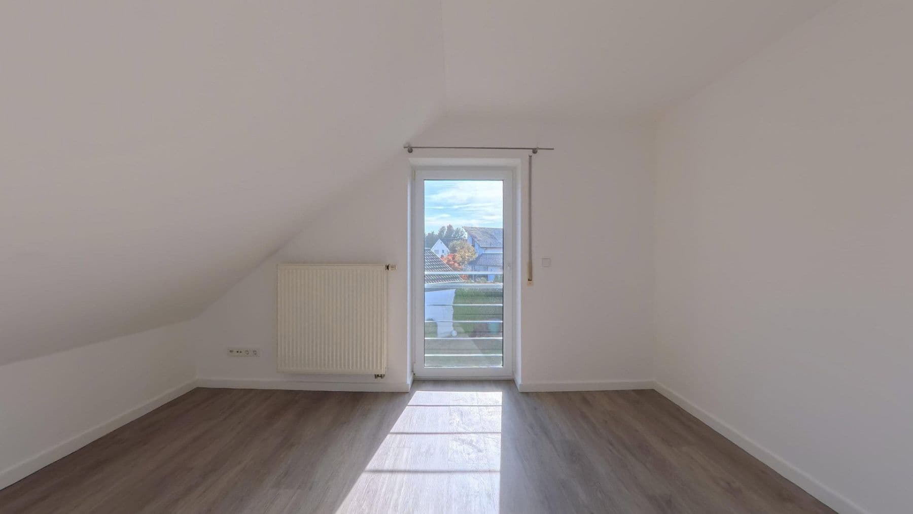 Prodej domu 230 m², pozemek 680 m², Am Hohen Rain 38, Ulm, Bádensko-Württembersko Prodej domu 230 m², pozemek 680 m², Am Hohen Rain 38, Ulm, Bádensko-Württembersko