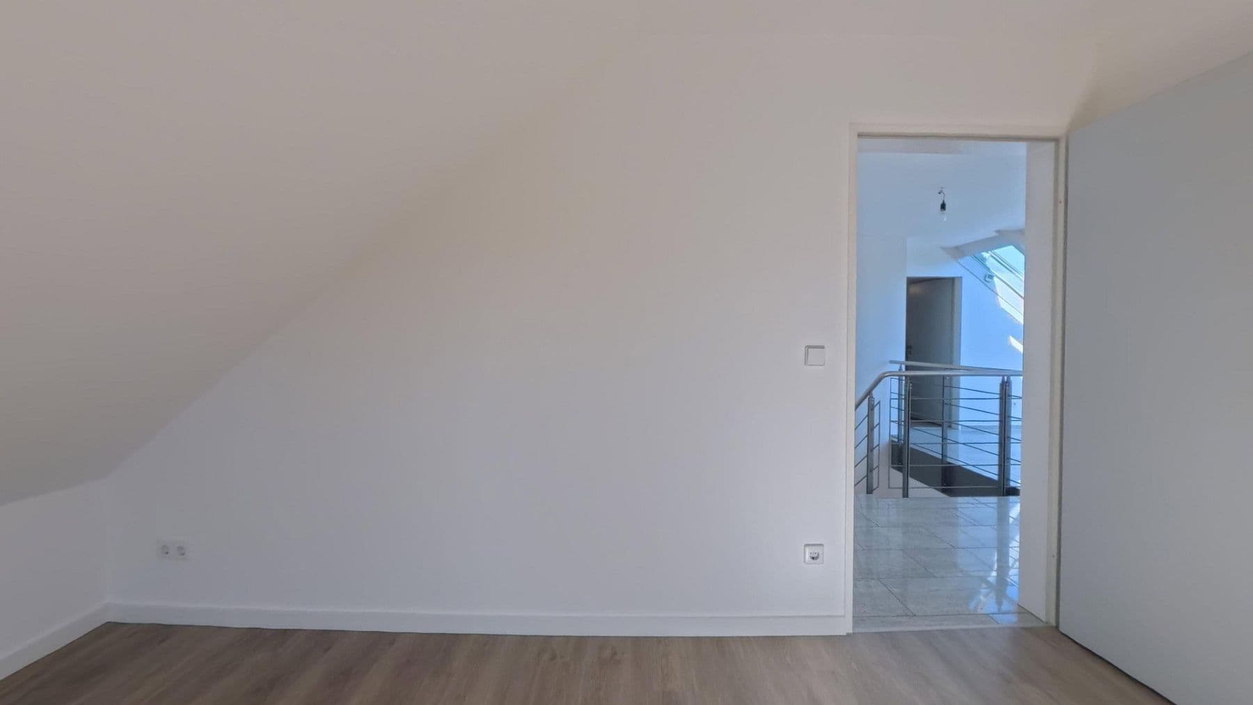 Prodej domu 230 m², pozemek 680 m², Am Hohen Rain 38, Ulm, Bádensko-Württembersko Prodej domu 230 m², pozemek 680 m², Am Hohen Rain 38, Ulm, Bádensko-Württembersko