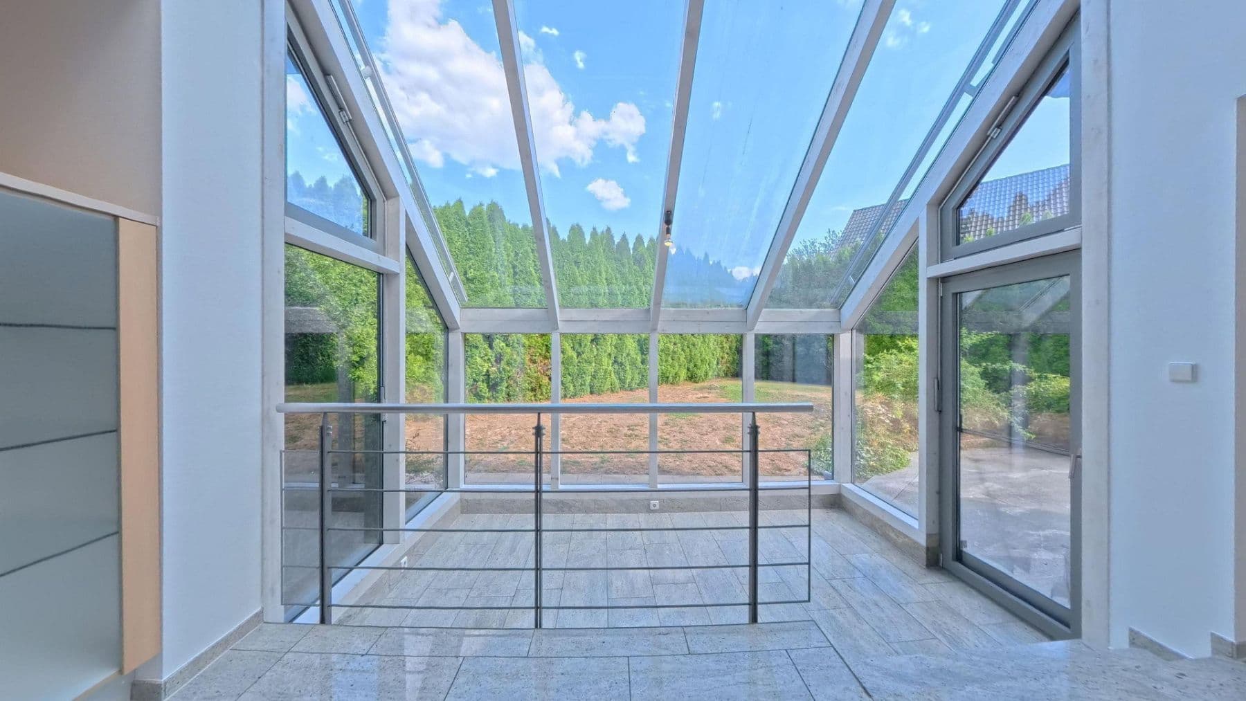 Prodej domu 230 m², pozemek 680 m², Am Hohen Rain 38, Ulm, Bádensko-Württembersko Prodej domu 230 m², pozemek 680 m², Am Hohen Rain 38, Ulm, Bádensko-Württembersko
