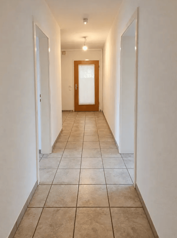 Pronájem bytu 3+1 97 m², Kurze Straße 4, Illingen, Bádensko-Württembersko Pronájem bytu 3+1 97 m², Kurze Straße 4, Illingen, Bádensko-Württembersko